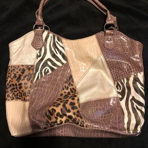 5/$20 Animal print purse/bag great condition